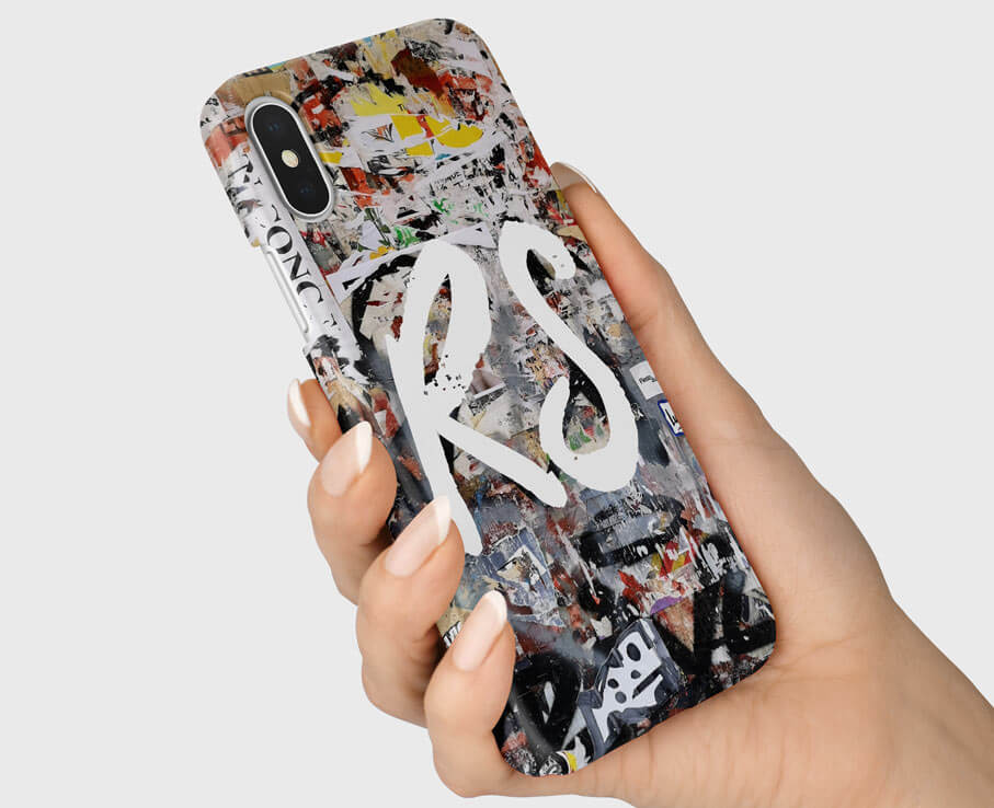 graffiti-initial-phone-case